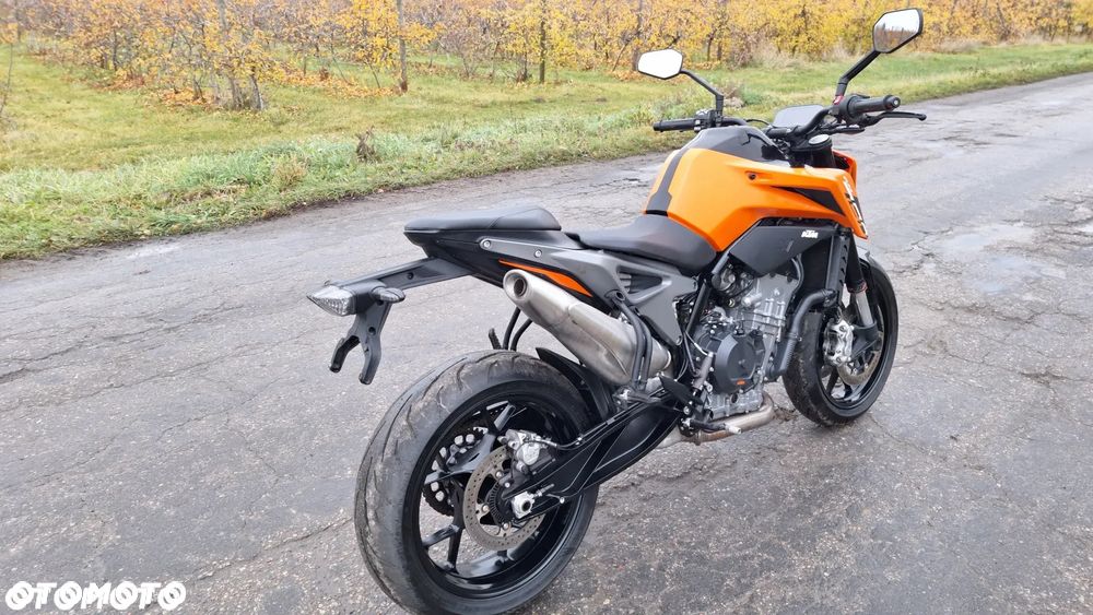 KTM Duke - 4
