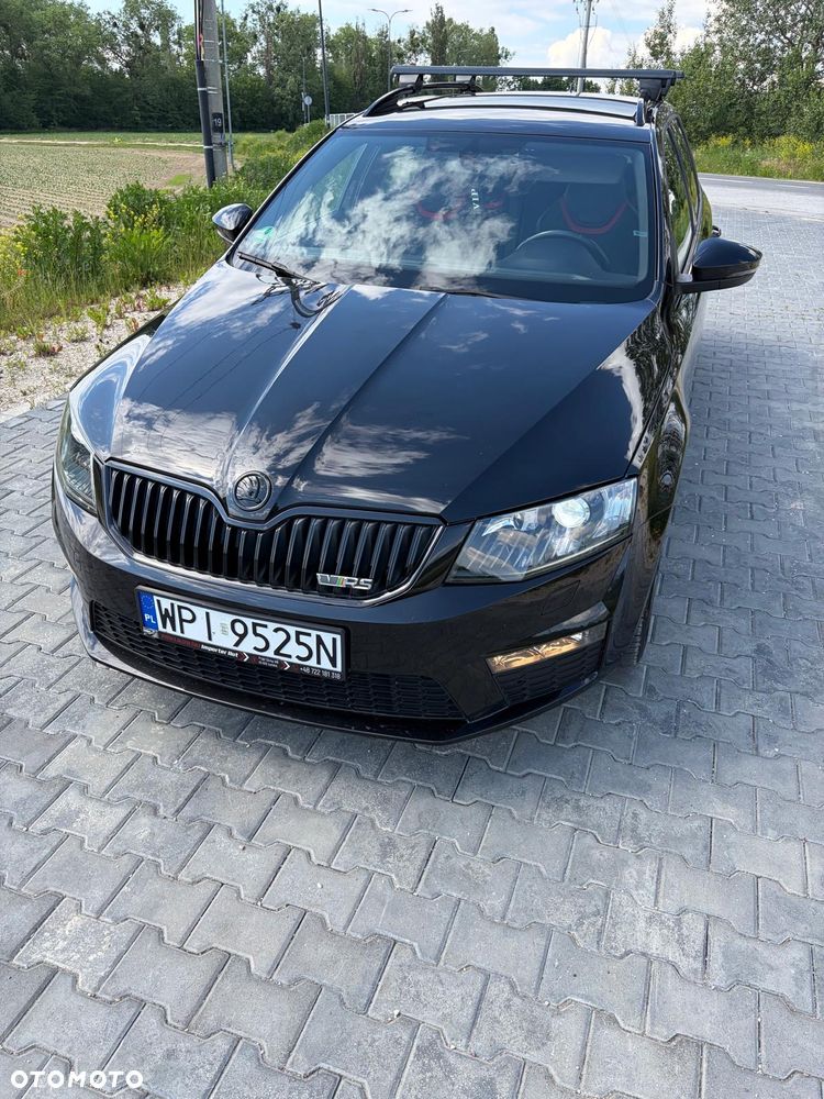 Skoda Octavia 2.0 TDI DSG RS - 3