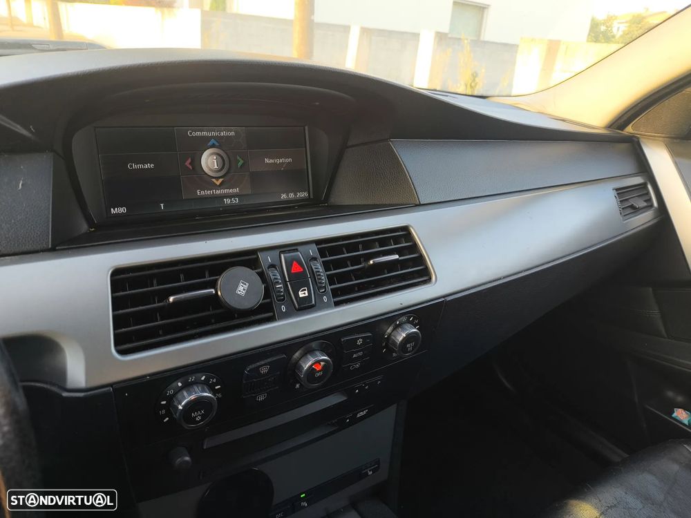 BMW 520 - 11