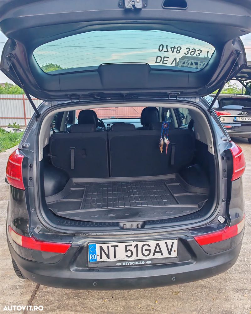 Kia Sportage 1.7 DSL MT 4x2 STYLE - 10