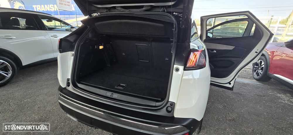 Peugeot 3008 1.6 Hybrid GT e-EAT8 - 21