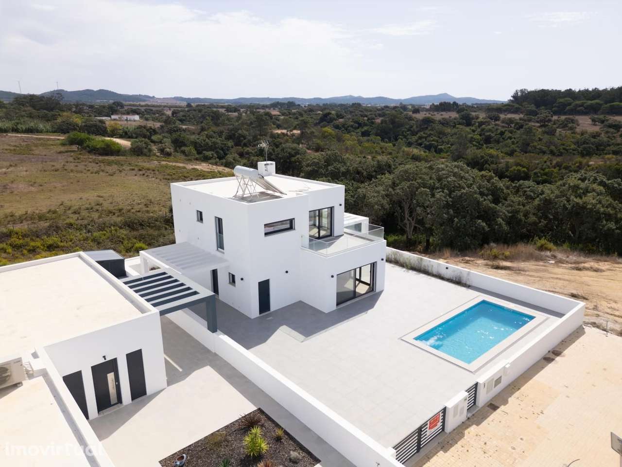 Moradia Isolada T3 com piscina, Porto Covo, Sines - Grande imagem: 3/40
