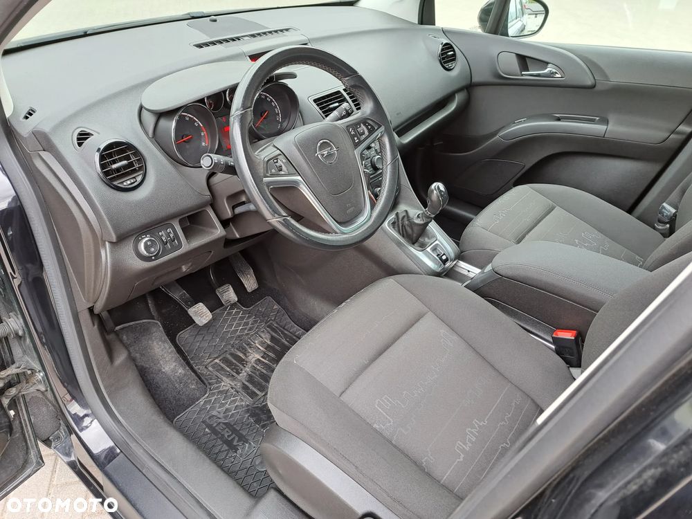 Opel Meriva - 13