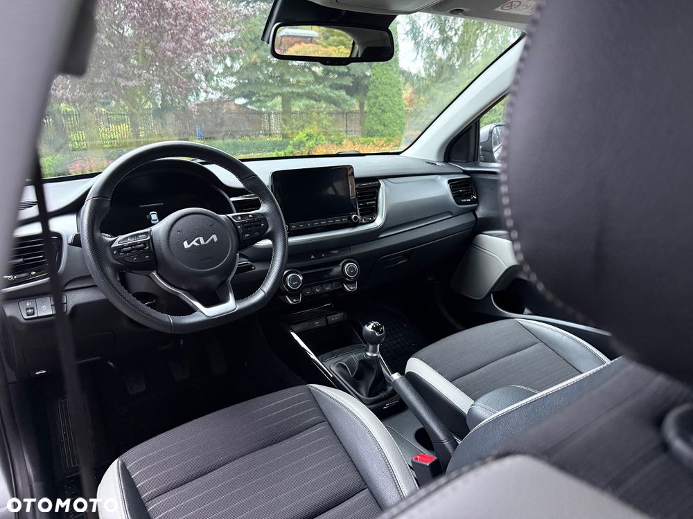 Kia Stonic 1.2 L - 26