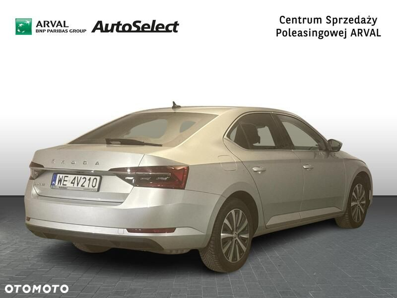 Skoda Superb 2.0 TSI Style DSG - 6