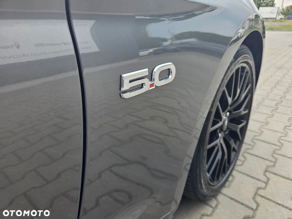 Ford Mustang 5.0 V8 GT - 10