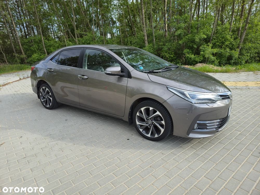 Toyota Corolla 1.6 Prestige EU6 - 30