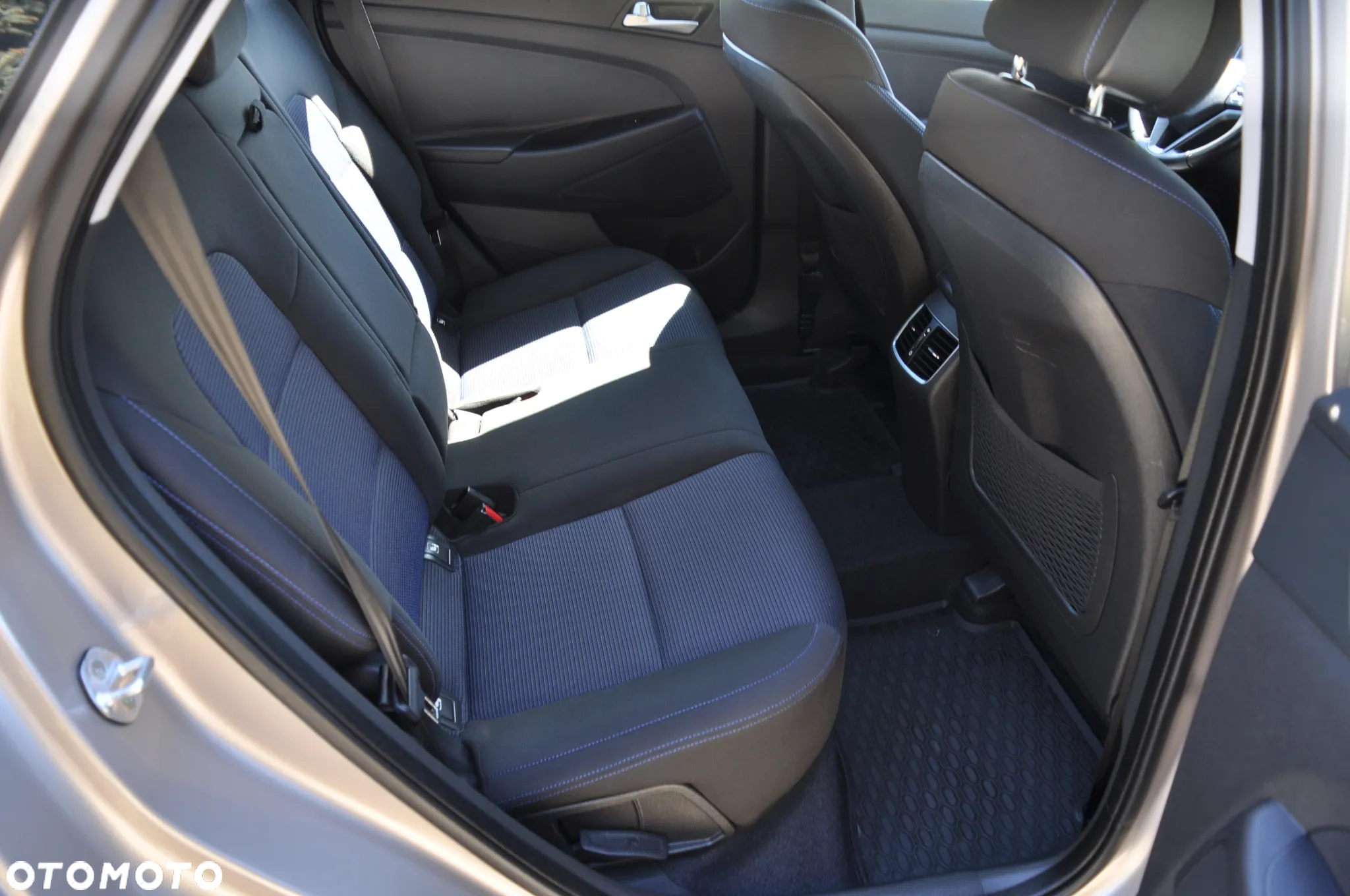 Hyundai Tucson 2.0 CRDi 2WD Trend - 25