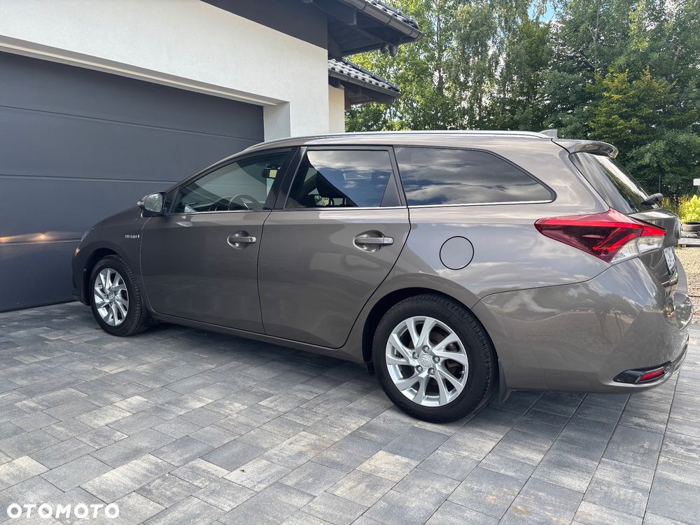 Toyota Auris - 3