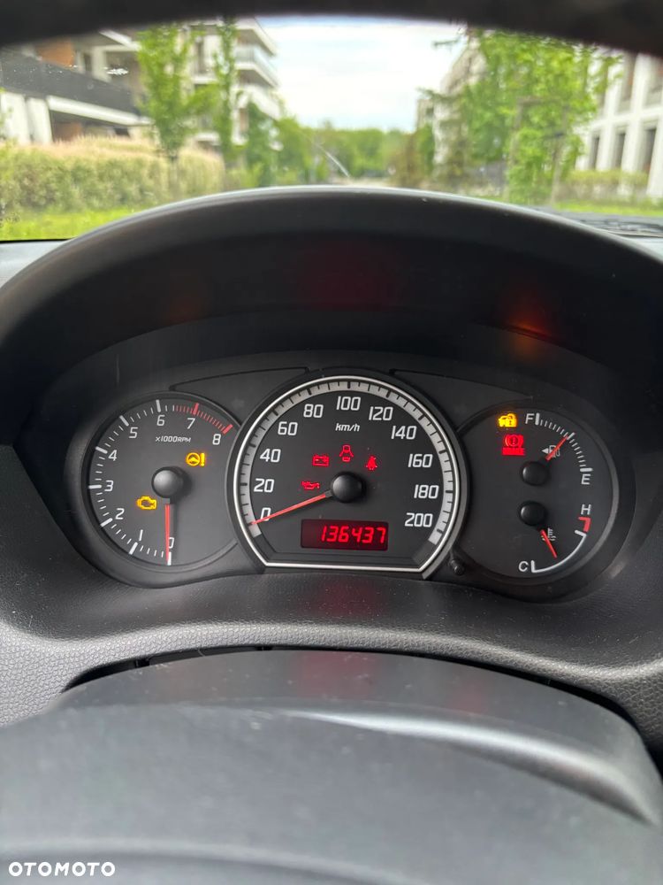 Suzuki Swift - 13