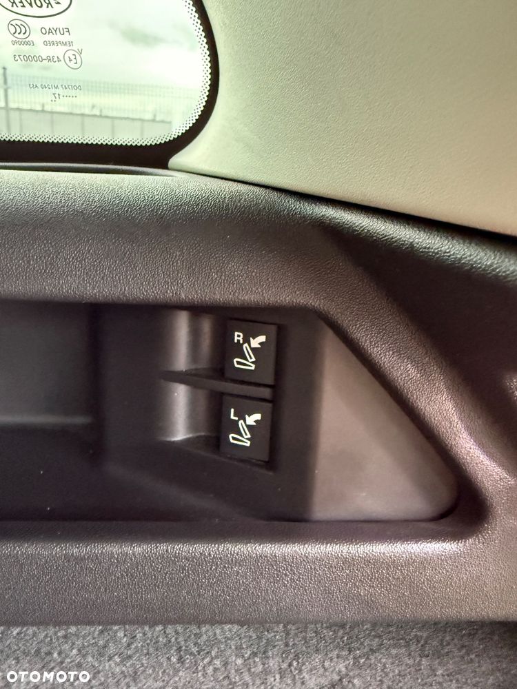 Land Rover Discovery Sport 2.0 SD4 HSE Luxury - 21