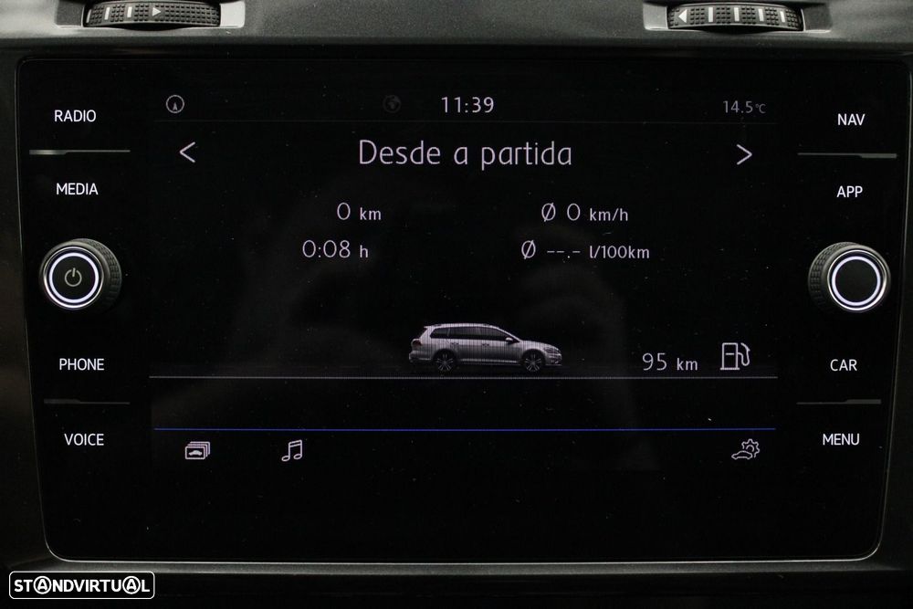 VW Golf Variant 1.6 TDi Confortline - 17