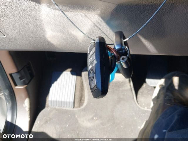 Ford F150 ver-2-5-sports--line-awd - 11