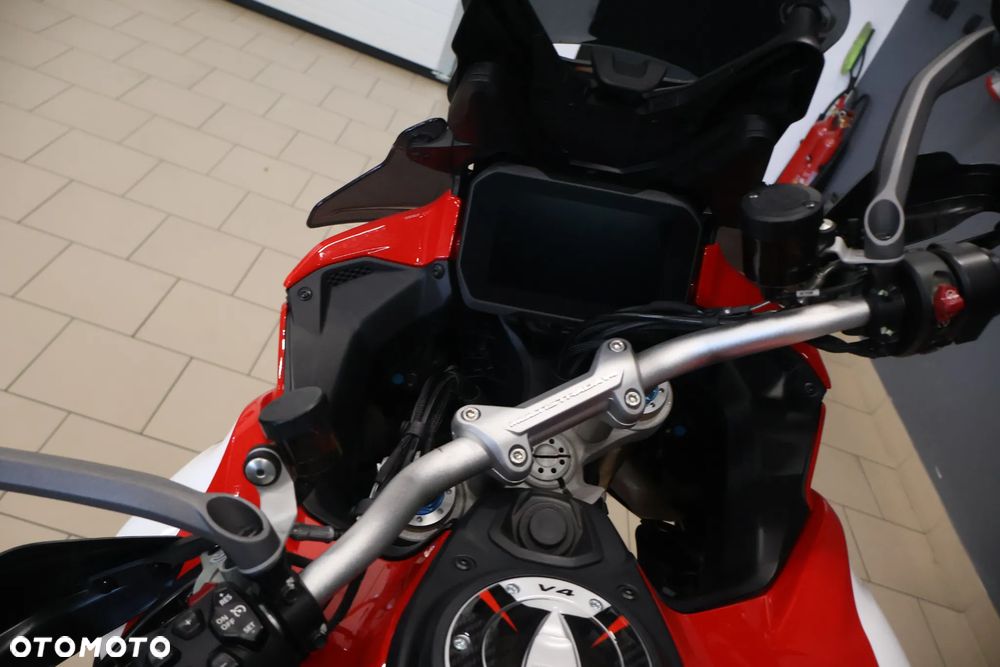 Ducati Multistrada - 25
