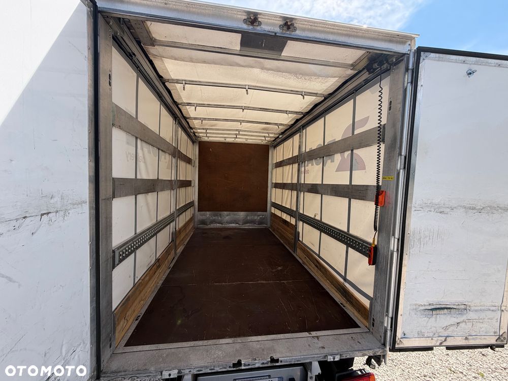 Renault Master - 29