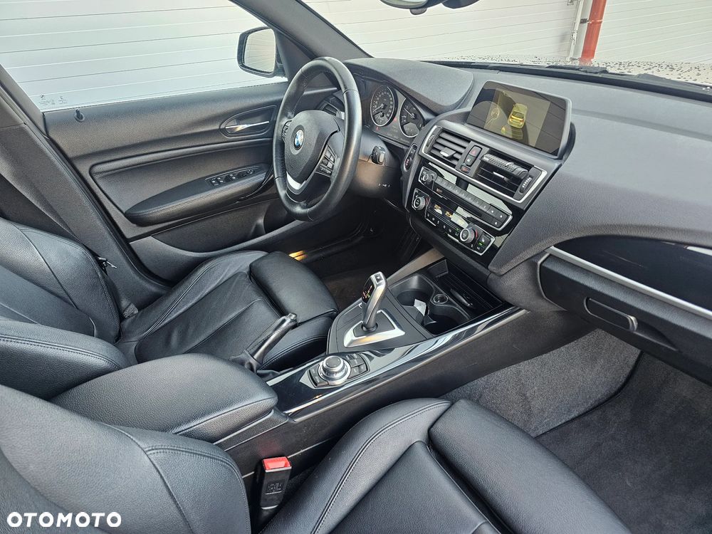 BMW Seria 1 120d Sport-Aut Urban Line - 34