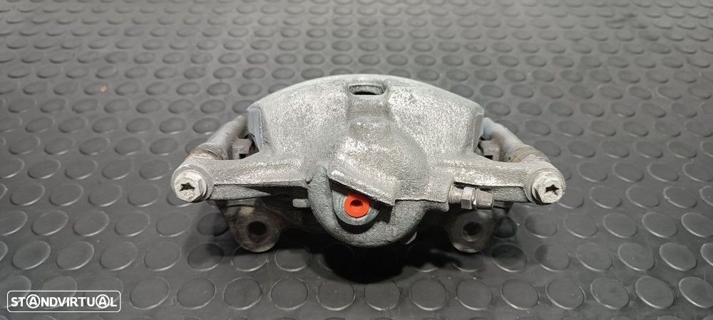 BRAÇADEIRA ENO FRENTE DIREITA SEAT ATECA (KH7) FR - 4