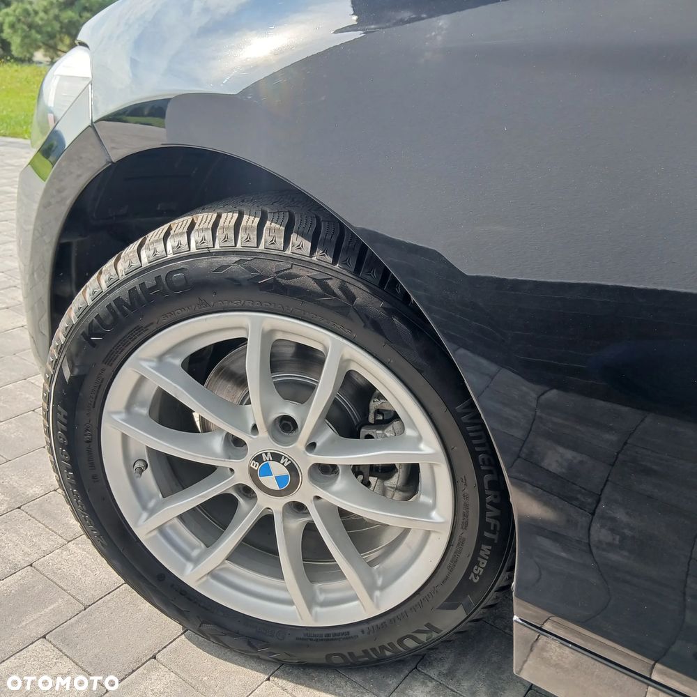 BMW Seria 1 116i - 26