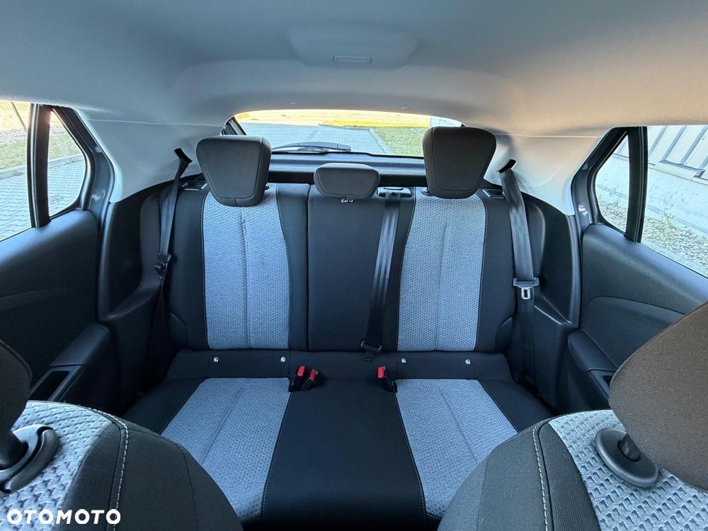 Opel Corsa 1.2 Edition S&S - 15