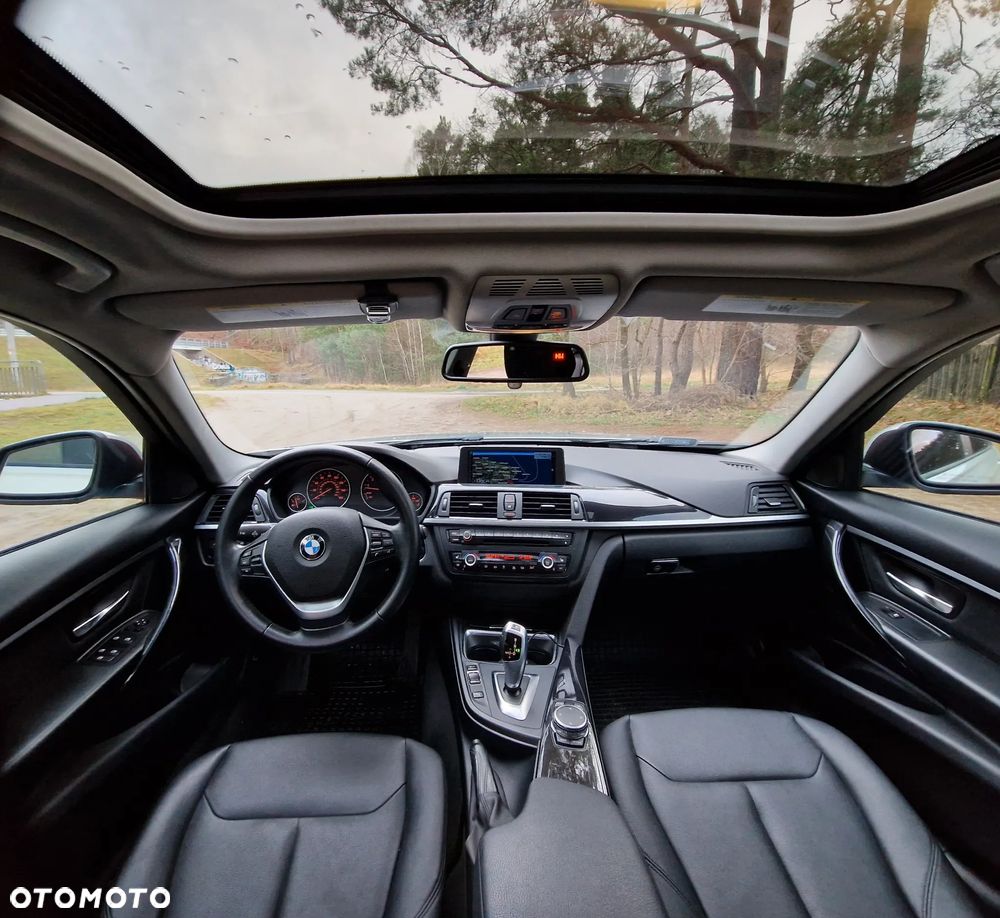 BMW Seria 3 328i Luxury Line - 7