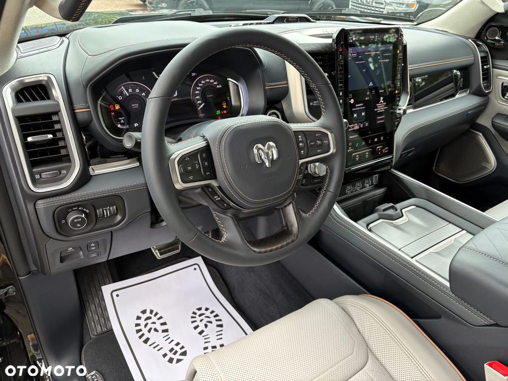 RAM 1500 Tungsten - 13