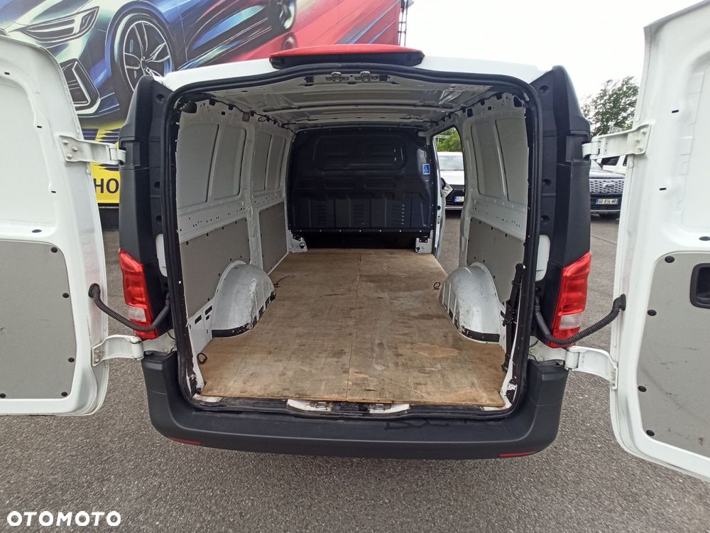 Mercedes-Benz VITO - 7