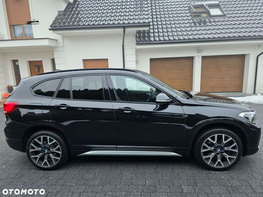 BMW X1 sDrive20i GPF xLine - 15
