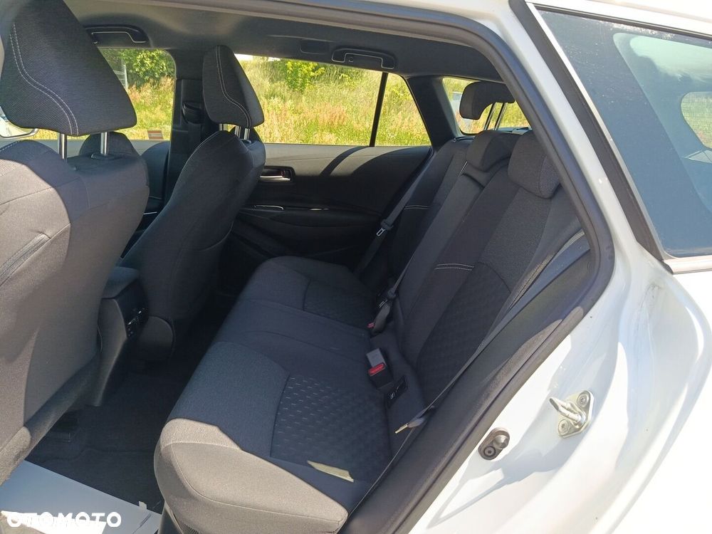 Toyota Corolla 1.8 Hybrid Comfort - 14