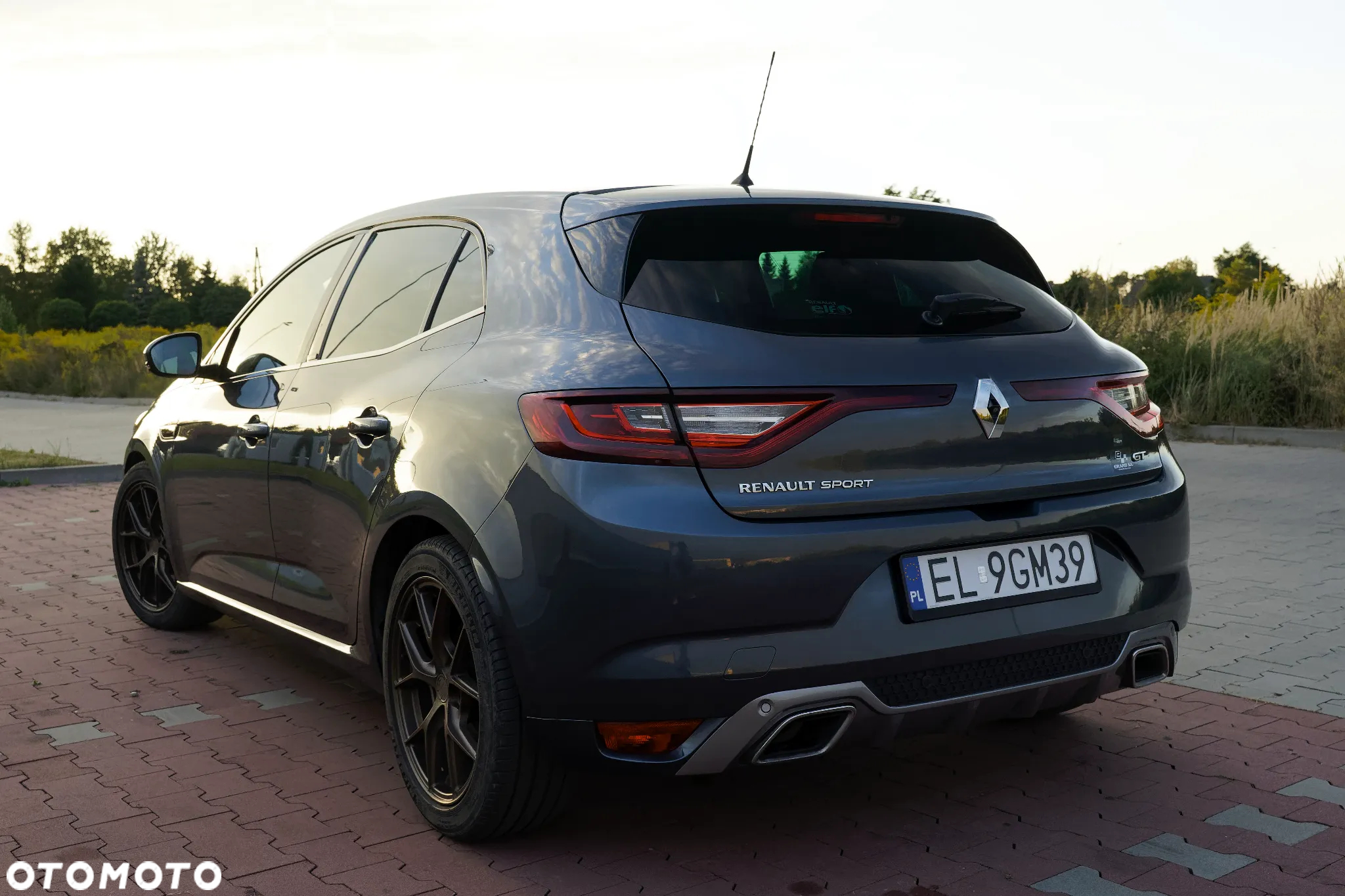 Renault Megane 1.6 TCe GT EDC - 3