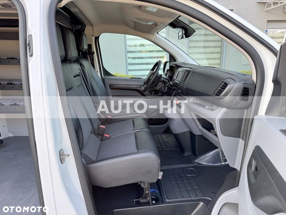 Opel Vivaro - 21