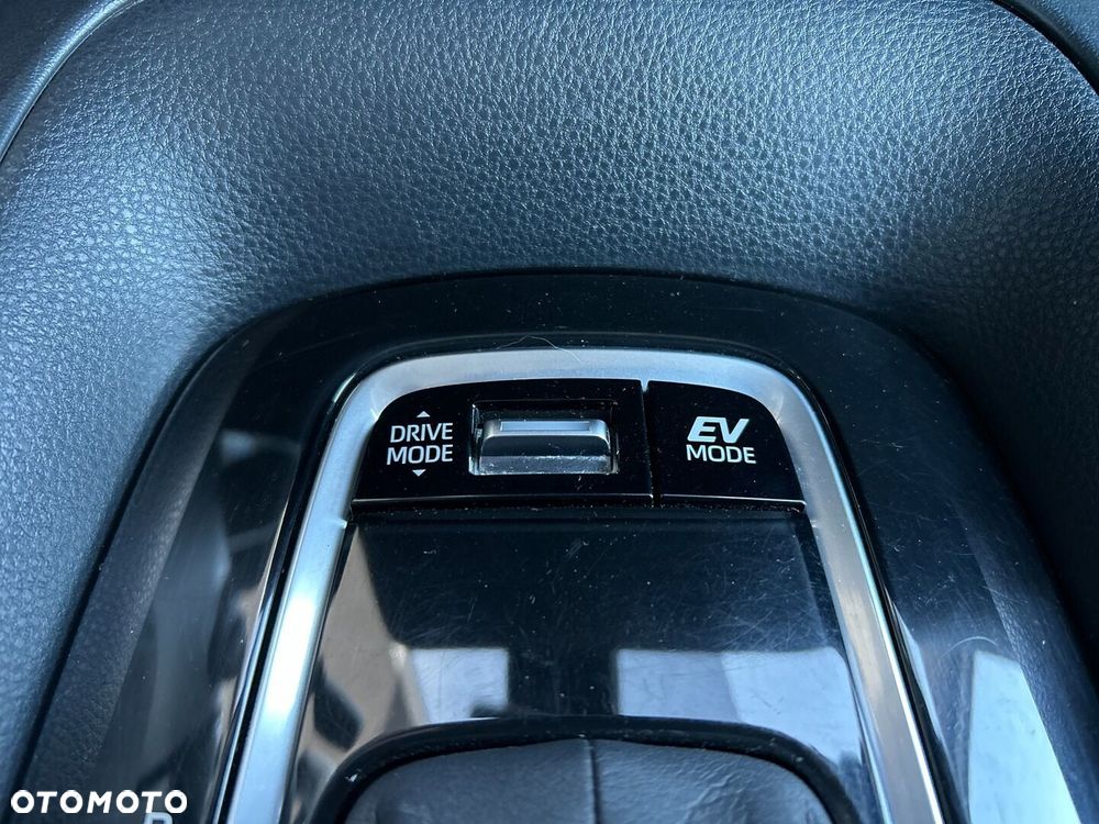 Toyota Corolla 1.8 Hybrid Comfort - 19