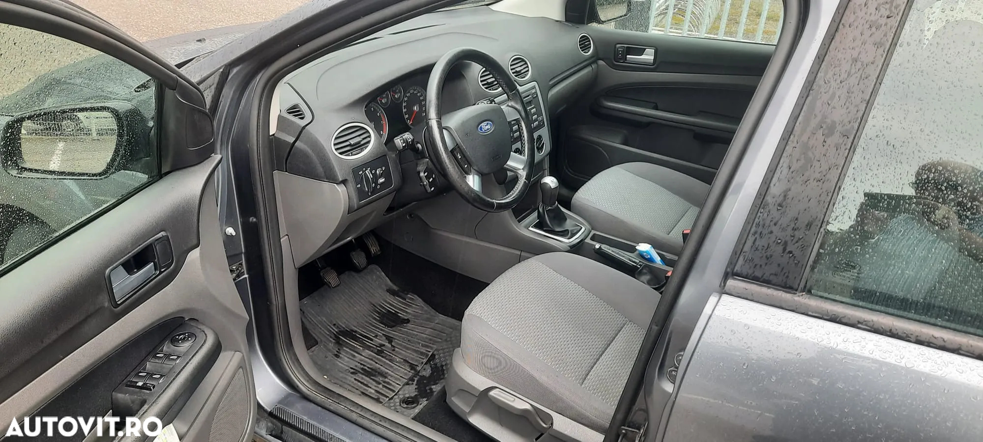 Ford Focus 1.6i Trend - 16