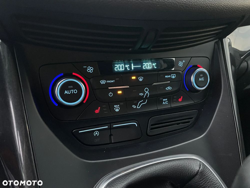 Ford Kuga 2.0 TDCi 4x2 Titanium - 30