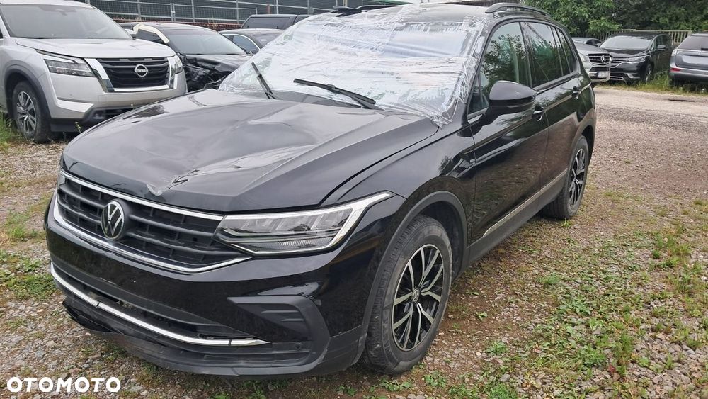 Volkswagen Tiguan - 3