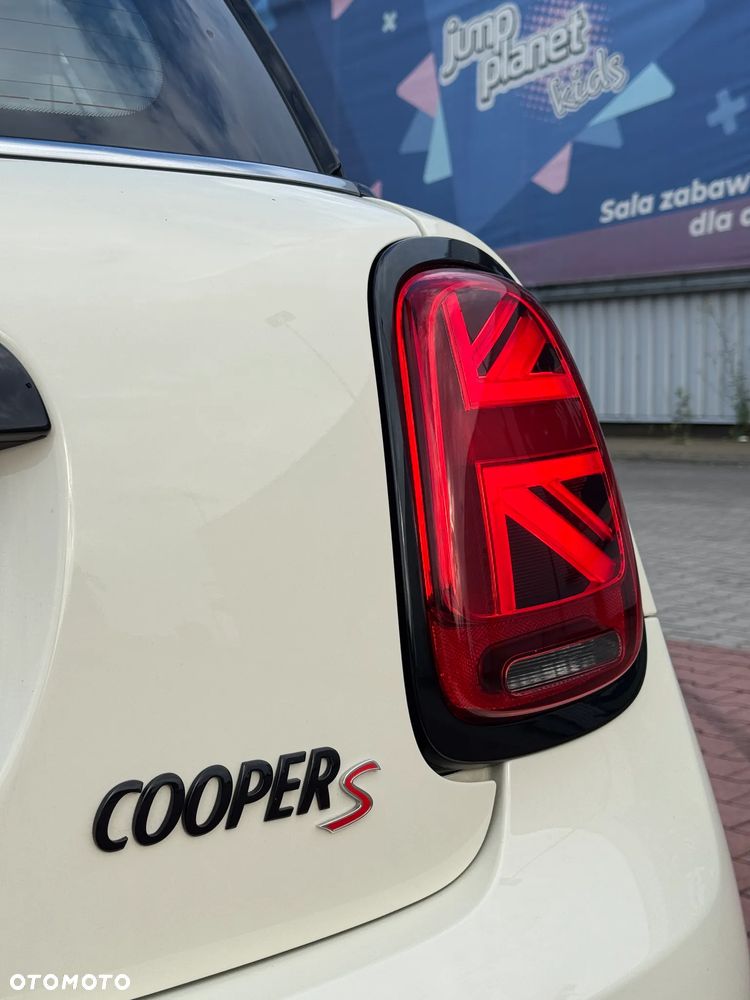 MINI Cooper S Standard - 32