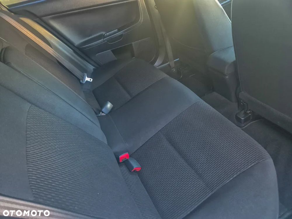 Mitsubishi Lancer 1.6 Invite - 17