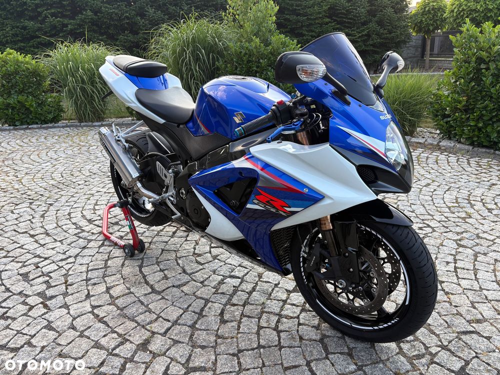 Suzuki GSX-R - 7
