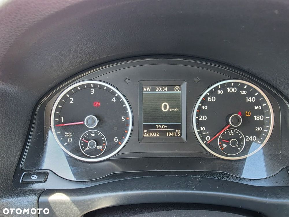 Volkswagen Tiguan 2.0 TDI DPF BlueMotion Technology Exclusive - 22