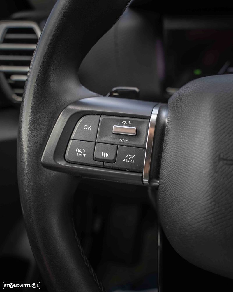 Citroën C4 X PureTech 130 Stop&Start EAT8 SHINE - 24