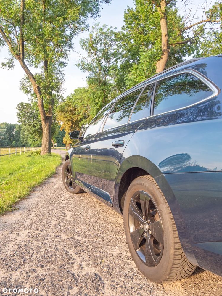 Skoda Superb 2.0 TDI SCR 4x4 Ambition DSG - 7