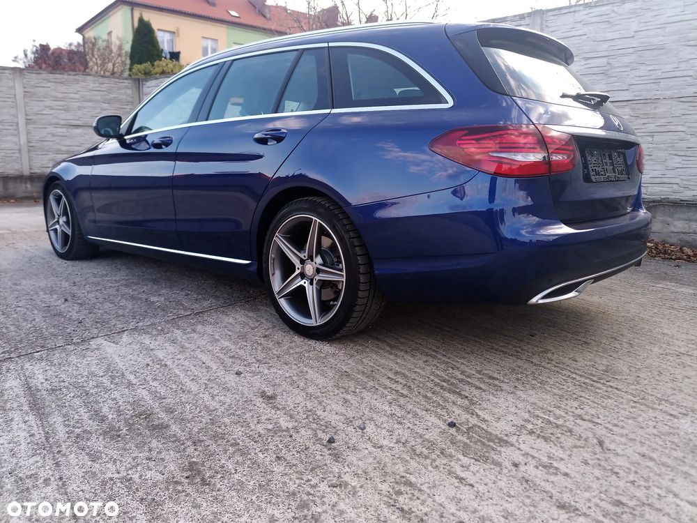 Mercedes-Benz Klasa C 220 d 9G-TRONIC - 16