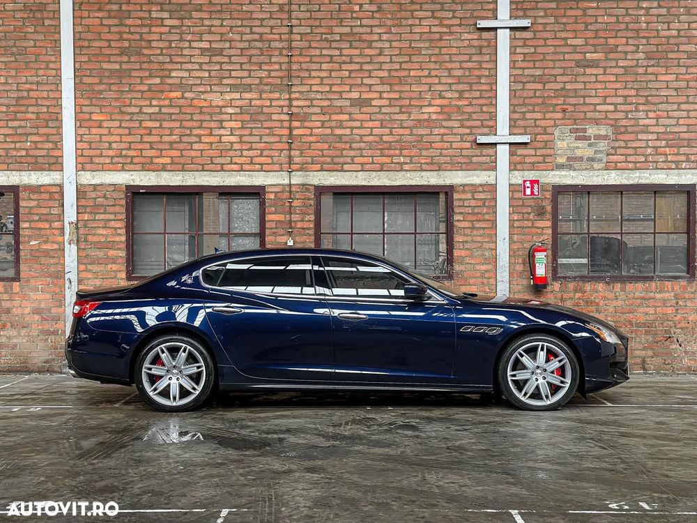 Maserati Quattroporte - 4