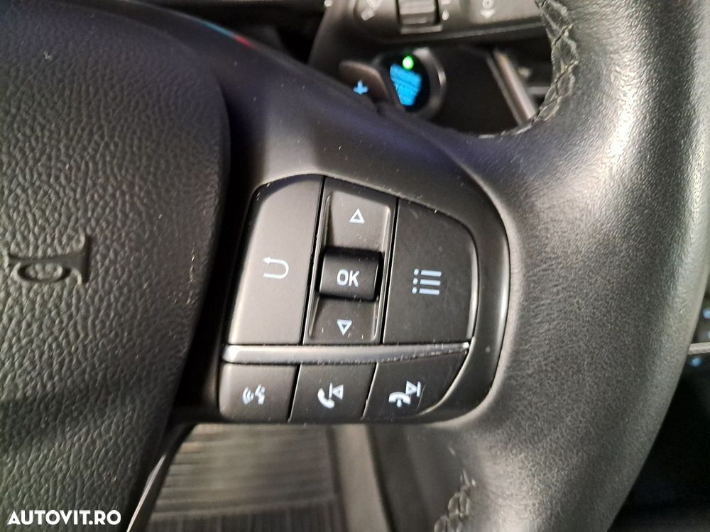 Ford Focus - 13