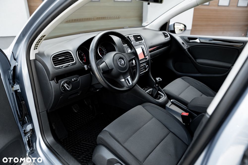Volkswagen Golf 1.6 Comfortline - 17