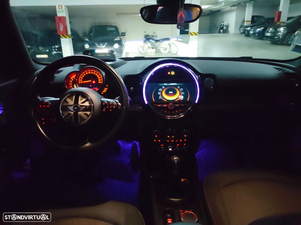 MINI Clubman Cooper D - 11