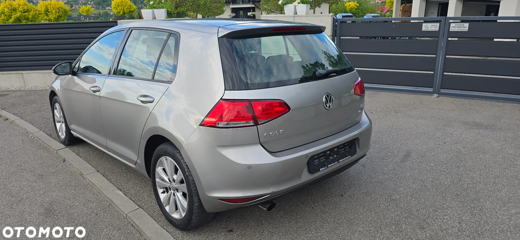 Volkswagen Golf 1.6 TDI BlueMotion Technology Trendline - 13