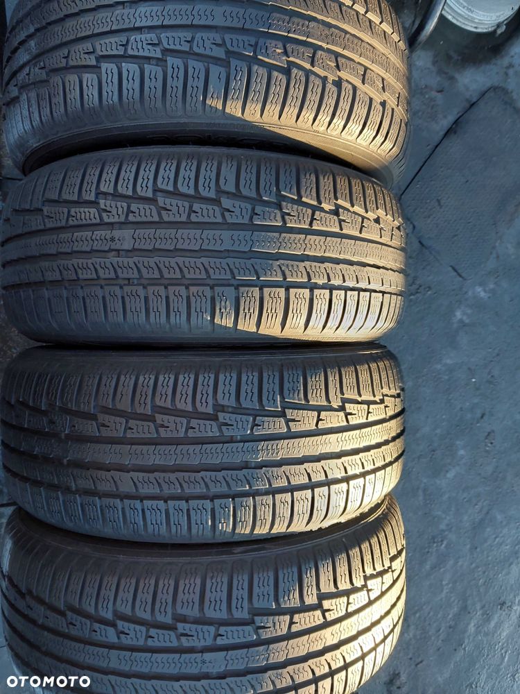 Opony 225.55.16 Nokian komplet montaz - 1