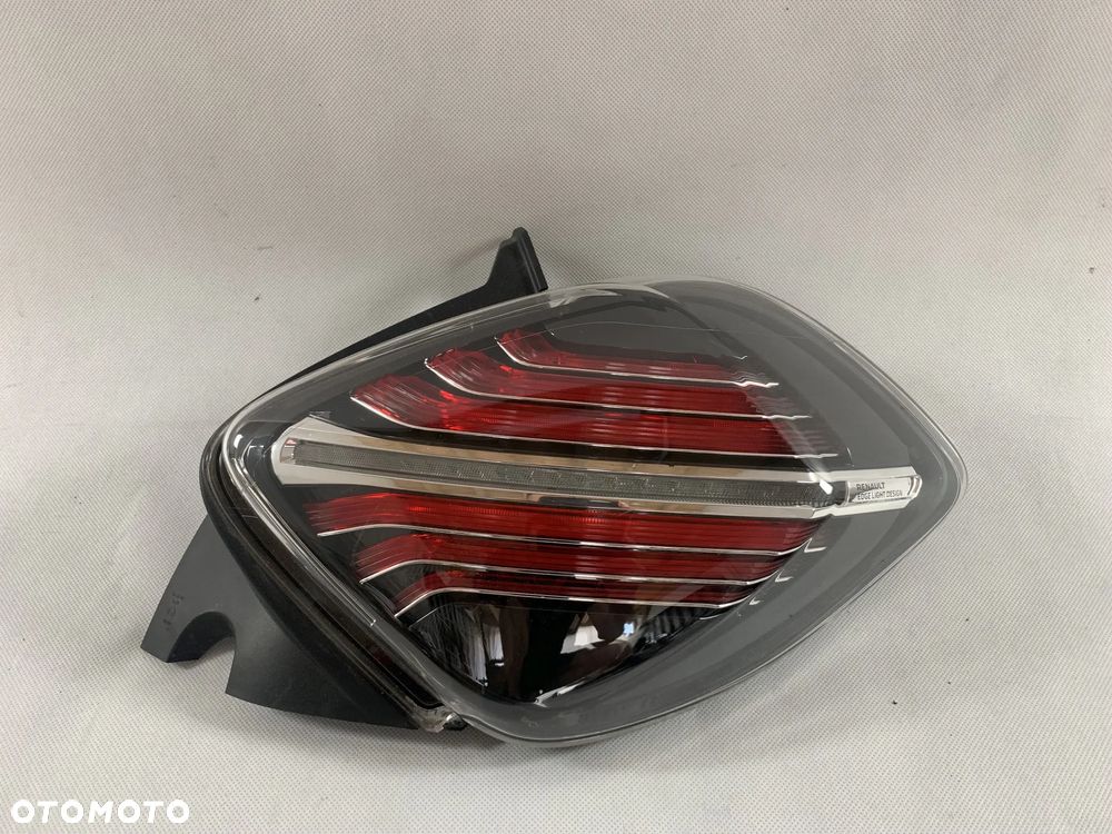 Renault Zoe FL 19r Lampa prawa tyl tylna 2019 Lift