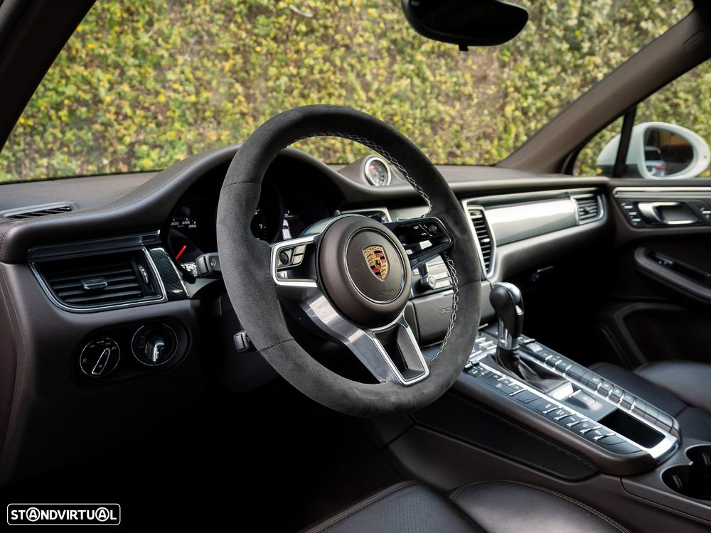 Porsche Macan GTS - 26