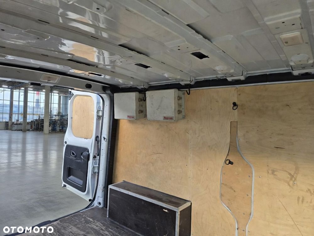 Renault TRAFIC - 17